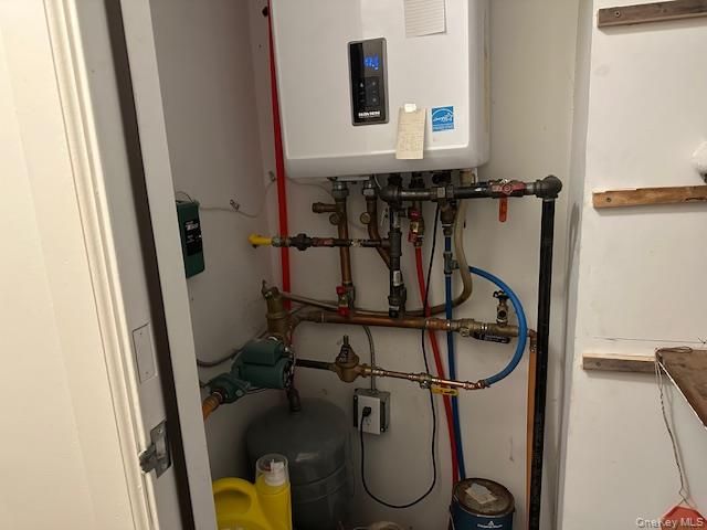 159 Forest Road E, Mastic Beach, NY 11951