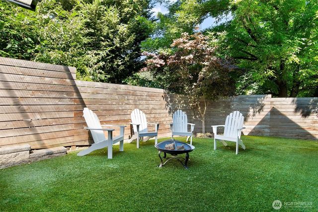 410 N 178th Lane, Shoreline, WA 98133
