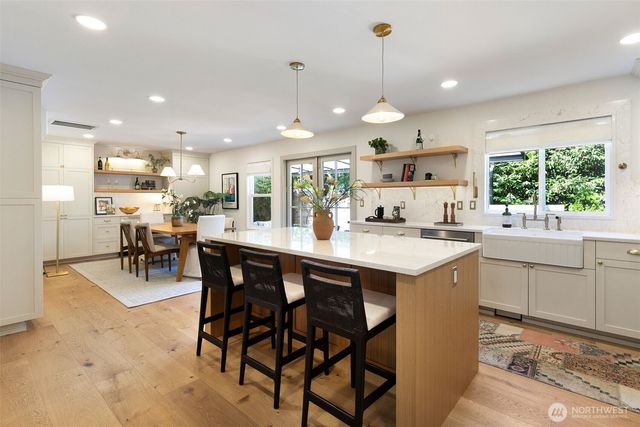 410 N 178th Lane, Shoreline, WA 98133