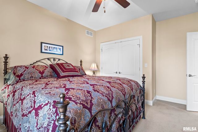 2104 Dubsdread Drive, Springfield, IL 62711