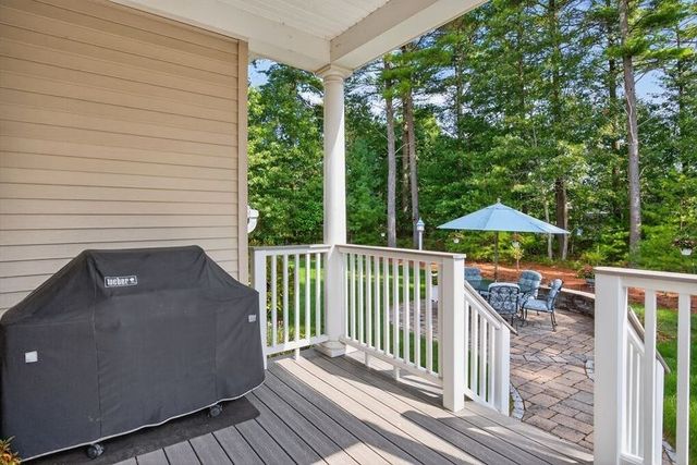 4 Woodsong, Plymouth, MA 02360