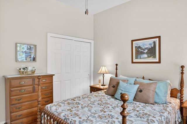 4 Woodsong, Plymouth, MA 02360