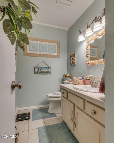 716 Carolina Avenue Apt C, Bristol, TN 37620