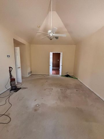 5405 Mt Mckinley Road, Fort Worth, TX 76137