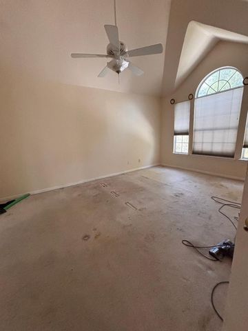 5405 Mt Mckinley Road, Fort Worth, TX 76137
