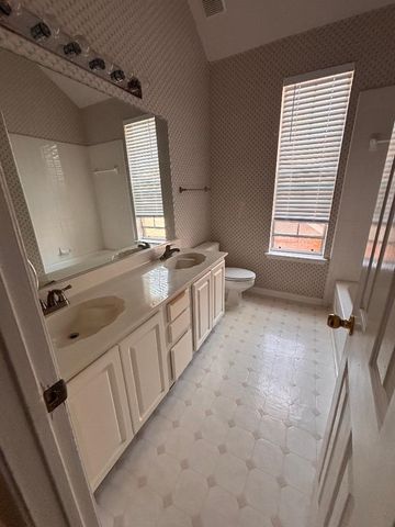 5405 Mt Mckinley Road, Fort Worth, TX 76137