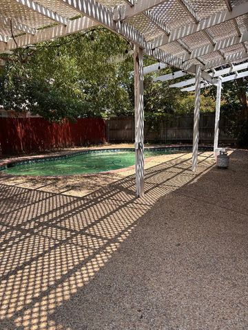 5405 Mt Mckinley Road, Fort Worth, TX 76137