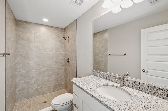 23 OAK CIRCLE, Ocala, FL 34472