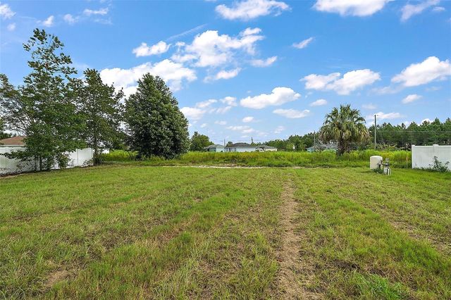 23 OAK CIRCLE, Ocala, FL 34472