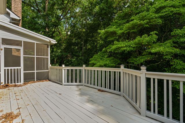 709 Rocky Shadows Drive, Chattanooga, TN 37421