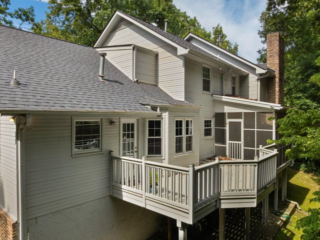 709 Rocky Shadows Drive, Chattanooga, TN 37421