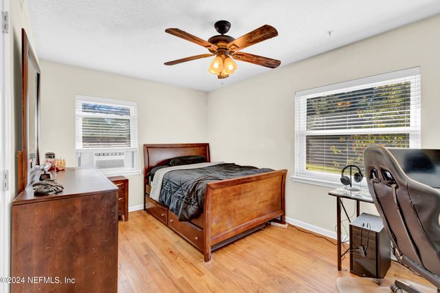 7305 POINCIANA Avenue, Jacksonville, FL 32217