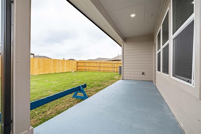 204 Lily Pond TRL, San Marcos, TX 78666
