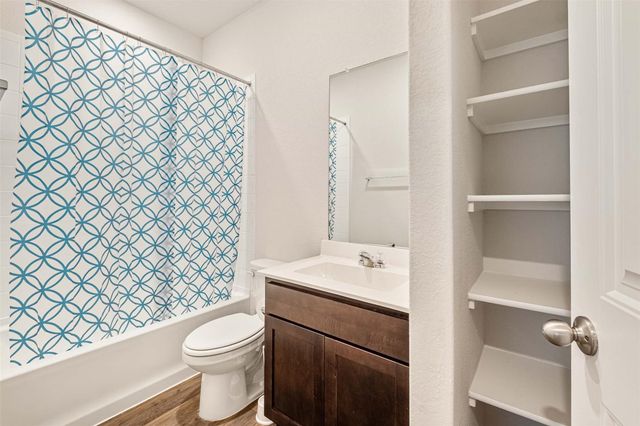 204 Lily Pond TRL, San Marcos, TX 78666