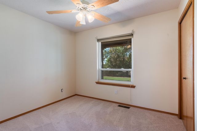 9231 Oakland Avenue NE, Albuquerque, NM 87122