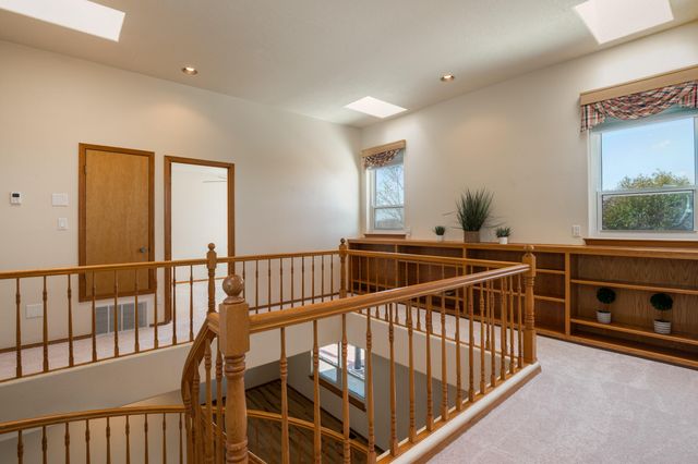 9231 Oakland Avenue NE, Albuquerque, NM 87122