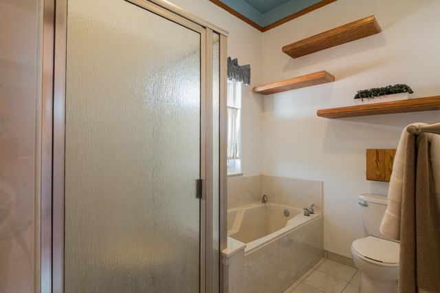 9231 Oakland Avenue NE, Albuquerque, NM 87122