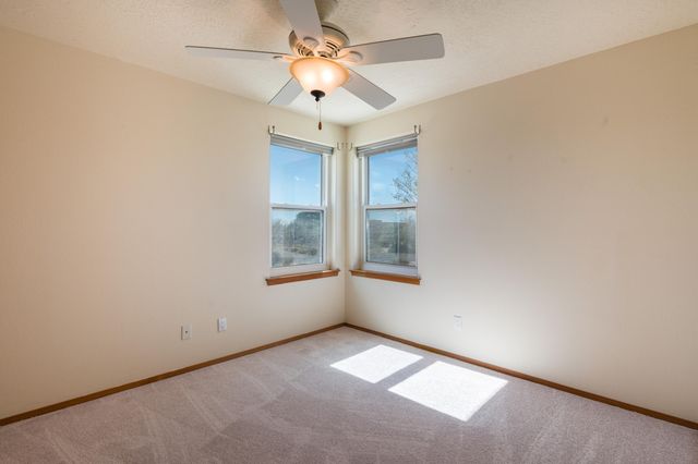 9231 Oakland Avenue NE, Albuquerque, NM 87122