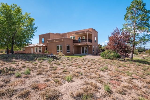 9231 Oakland Avenue NE, Albuquerque, NM 87122