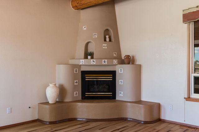 9231 Oakland Avenue NE, Albuquerque, NM 87122