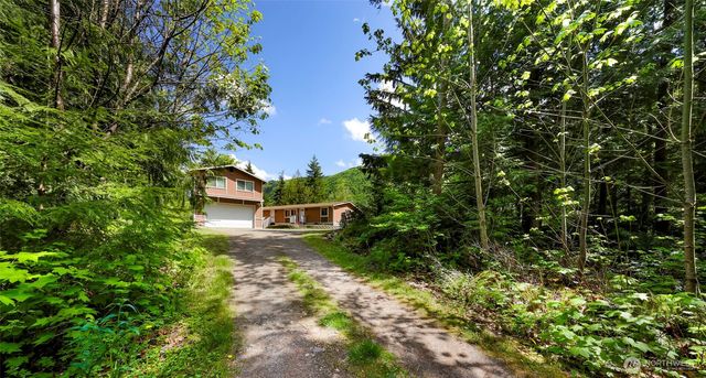 846 Deep Valley Drive, Maple Falls, WA 98266