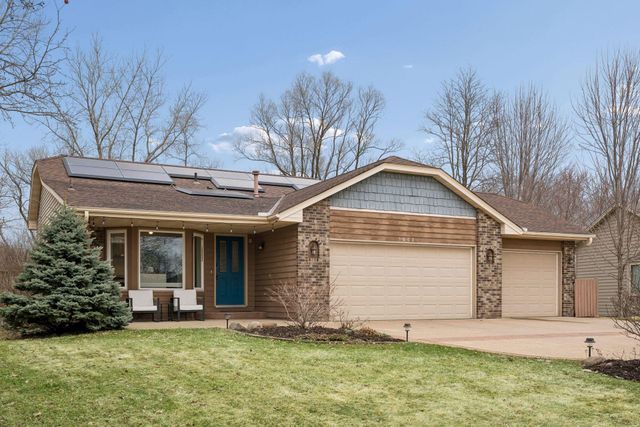 1063 Aspen Lane, Lino Lakes, MN 55014