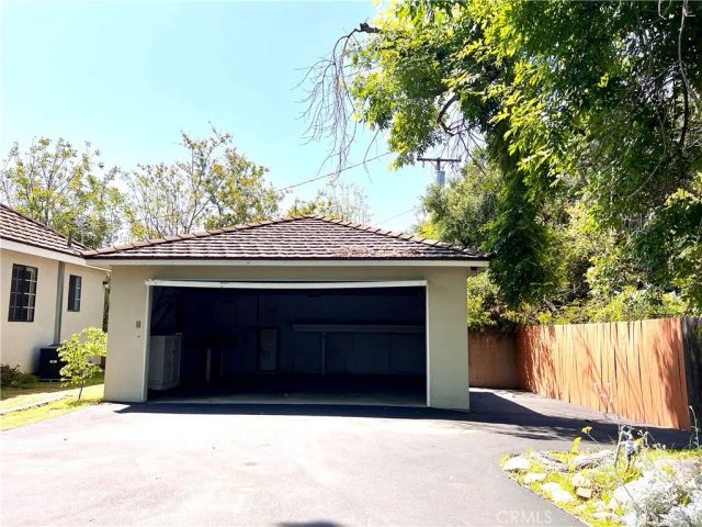 1855 Sharon, San Marino, CA 91108