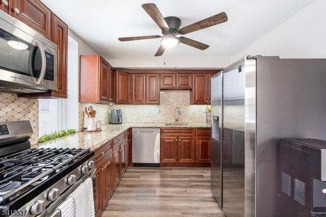 116 Lexington Ave, Dumont Boro, NJ 07628