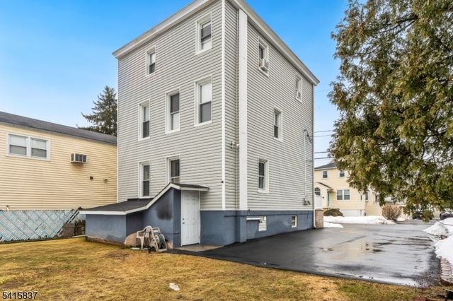 116 Lexington Ave, Dumont Boro, NJ 07628