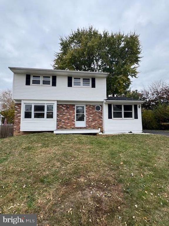 424 BREWSTER DR, Newark, DE 19711