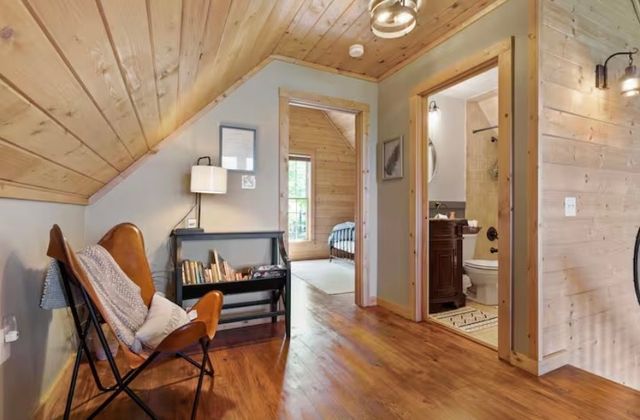 2007 Laurel Lake Dr, Monteagle, TN 37356