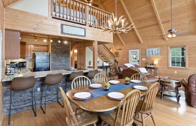 2007 Laurel Lake Dr, Monteagle, TN 37356