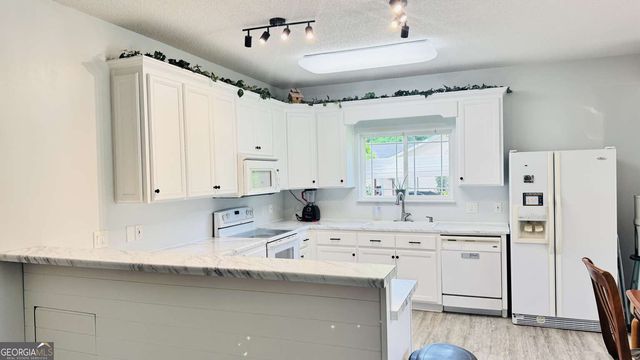108 Wesley Lane, Eatonton, GA 31024