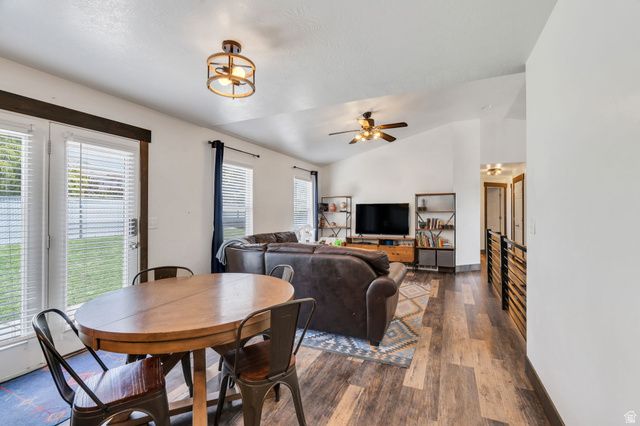 459 S LOADER AVE, Pleasant Grove, UT 84062