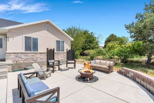 459 S LOADER AVE, Pleasant Grove, UT 84062
