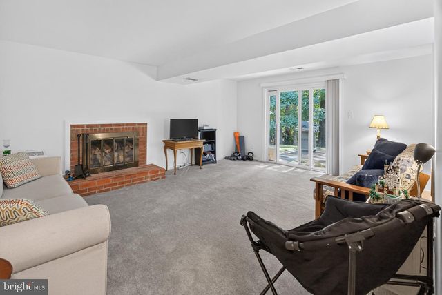 7529 CAMP ALGER AVE, Falls Church, VA 22042