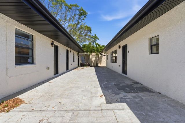 113 145TH AVENUE E 5, Madeira Beach, FL 33708