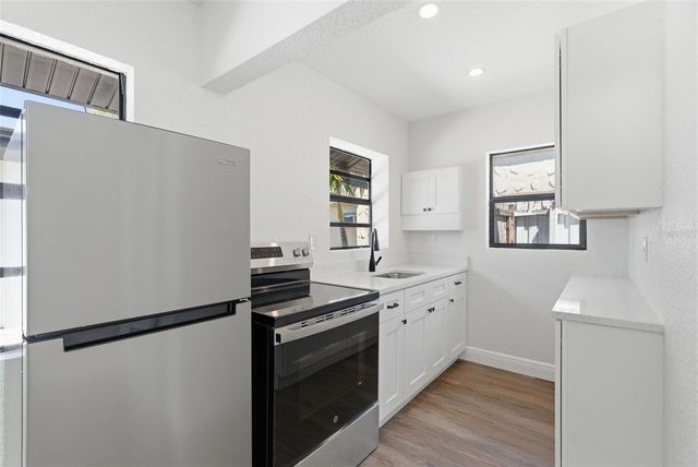 113 145TH AVENUE E 5, Madeira Beach, FL 33708