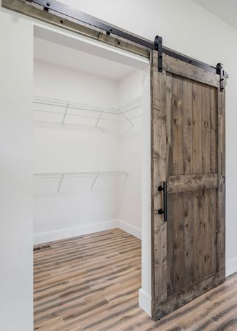 9345 Fox Hill Rd, Baxter, TN 38544