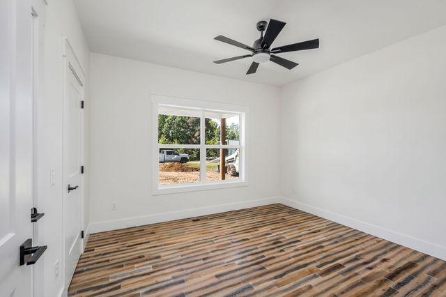 9345 Fox Hill Rd, Baxter, TN 38544