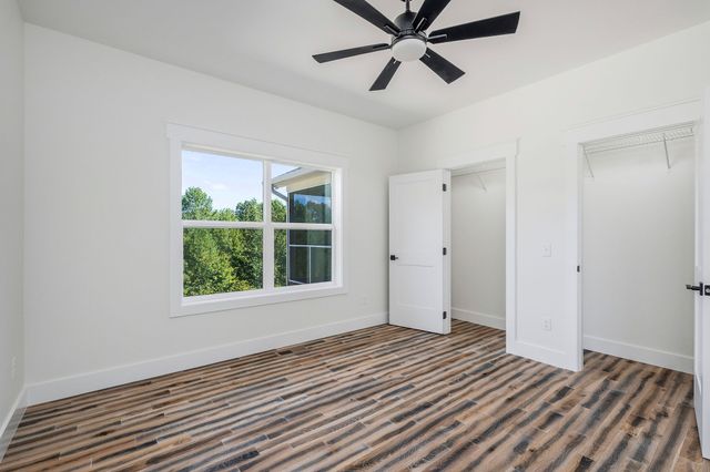 9345 Fox Hill Rd, Baxter, TN 38544