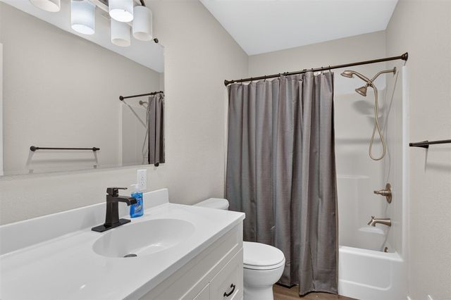 3427 Wood Street, Kalamazoo, MI 49008