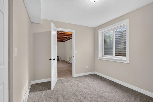 3427 Wood Street, Kalamazoo, MI 49008