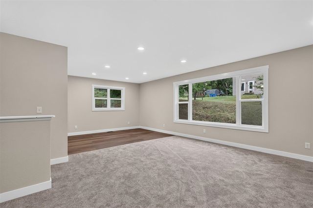 3427 Wood Street, Kalamazoo, MI 49008