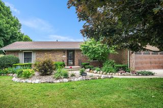 410 S Filbert Street, New Carlisle, IN 46552