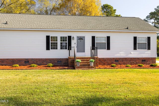 2304 5 Bridge Road, Clinton, NC 28328