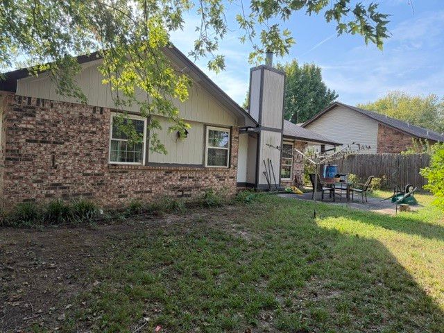 5605 S Juniper Avenue, Broken Arrow, OK 74011