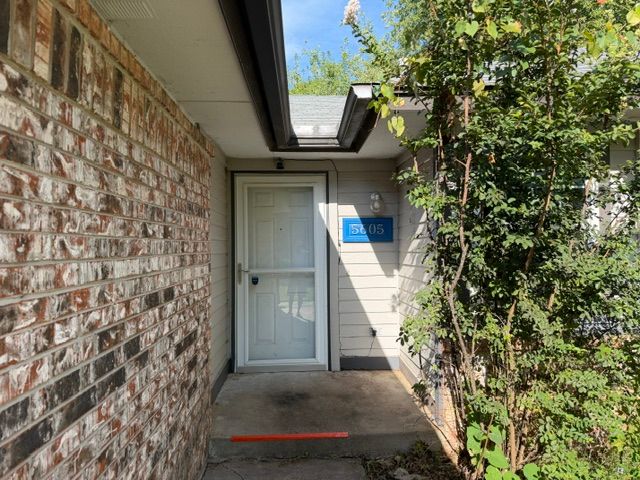 5605 S Juniper Avenue, Broken Arrow, OK 74011