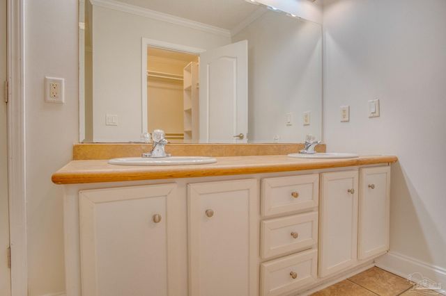 727 Bremen Ave, Pensacola, FL 32507
