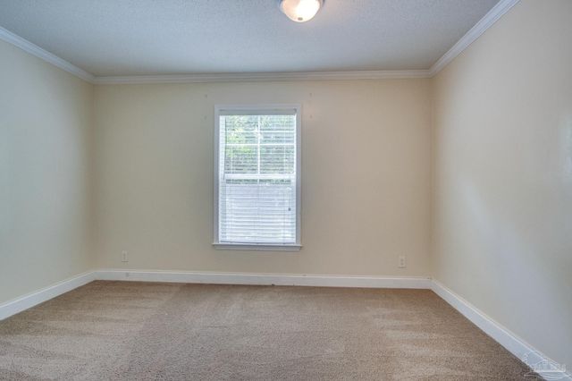 727 Bremen Ave, Pensacola, FL 32507